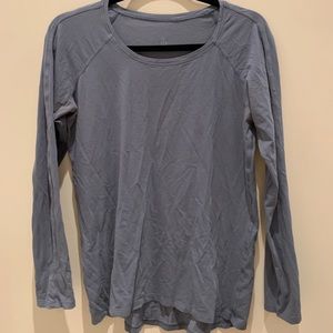 Lululemon long sleeve shirt lightweight gray/blue